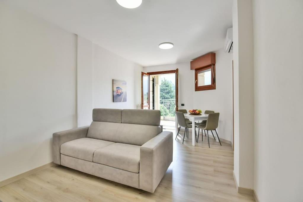 Vallategna Apartment Lake Como And Mountains Asso Bagian luar foto